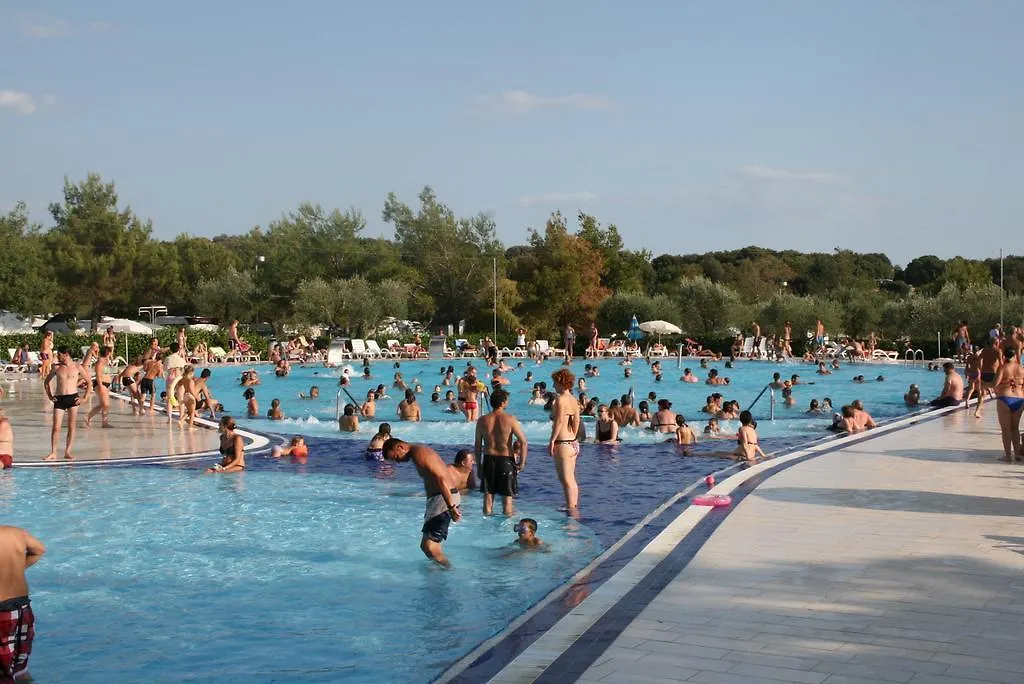 Easyatent Bungalow Tent Polari Hotell Rovinj Semesterpark